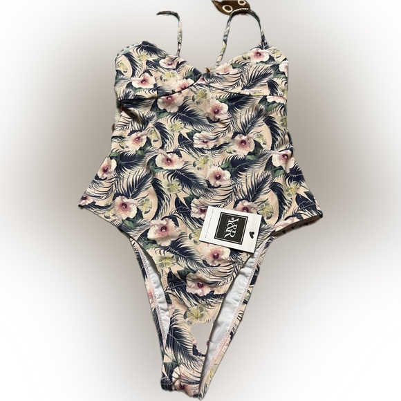 Young and Reckless Other - Swimsuit Young and Reckless Floral Tropical One Piece Y&R Size M High Thigh